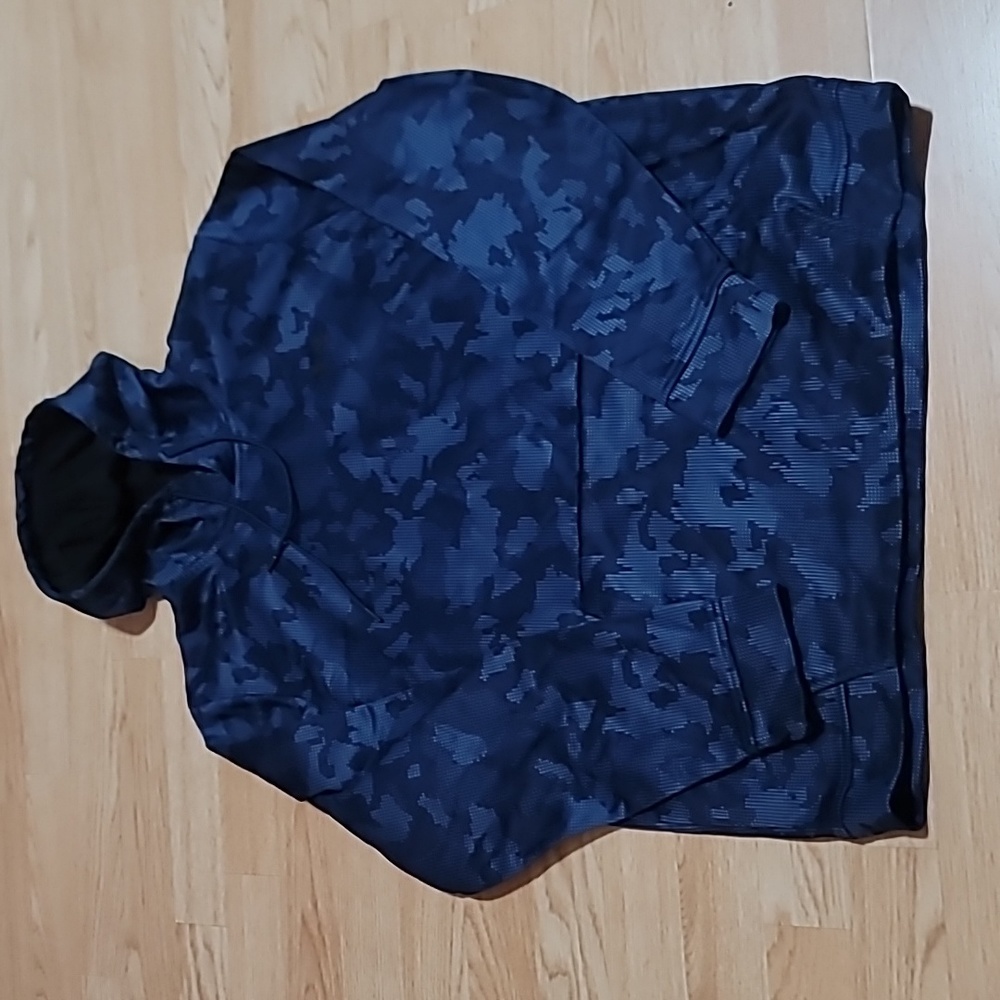 Under Armour Men's Camouflage Hoodie XL